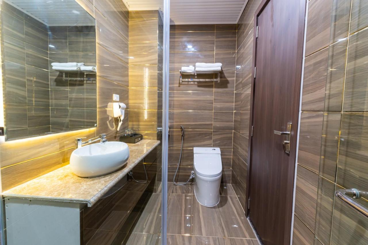 Cm Hotel & Apartment Hai Phong Exterior foto